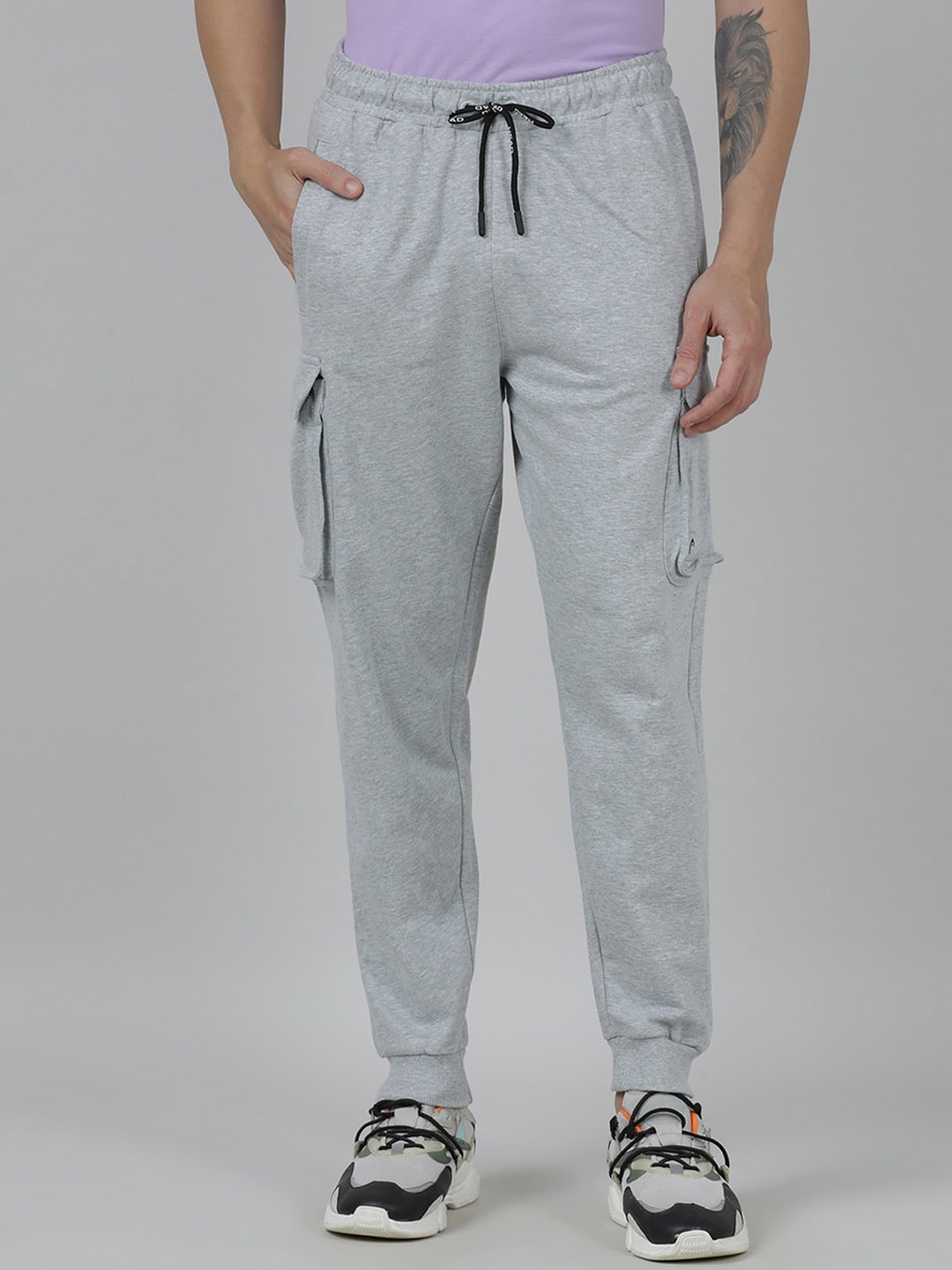 

Head Men Solid Mid-Rise Joggers, Grey