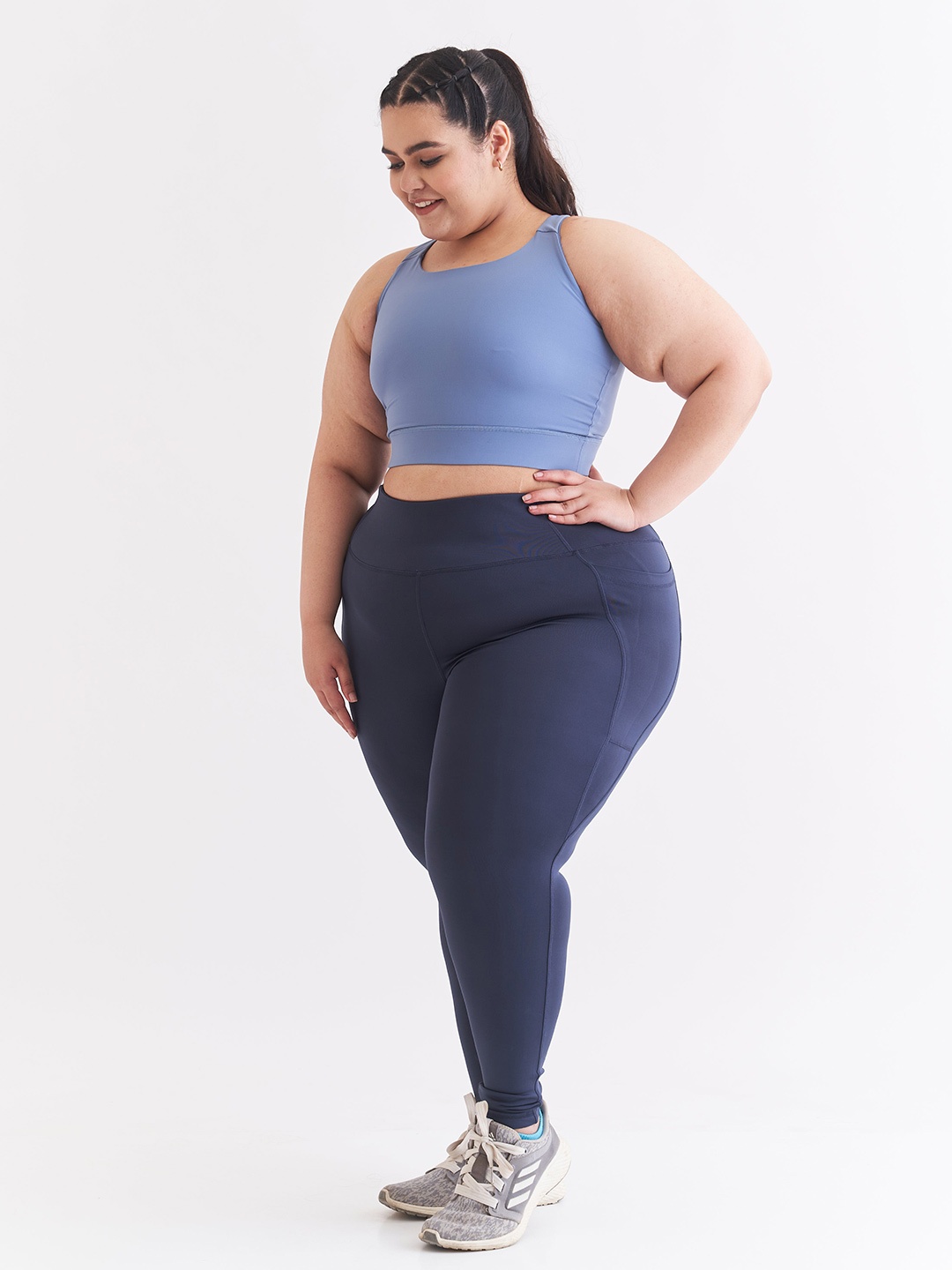 

SPIRIT ANIMAL Plus Size Non-Wired Non Padded Seamless Long Line Workout Bra, Blue