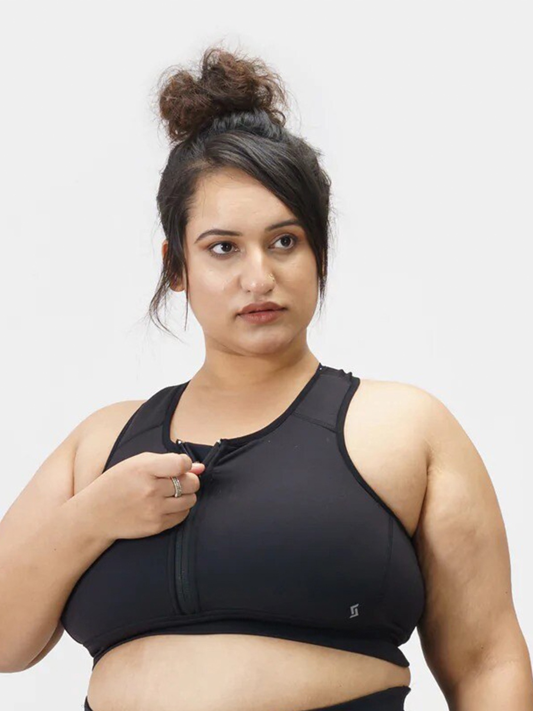 

SPIRIT ANIMAL Front Closure Non -Wired Sports Bra, Black