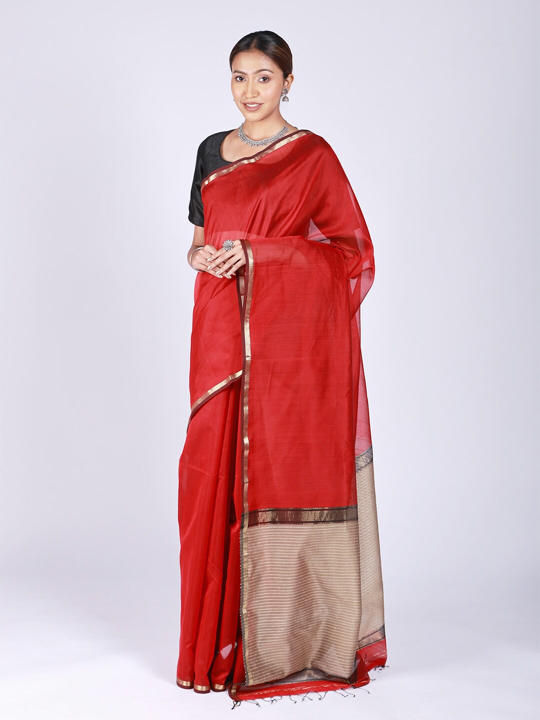

ReshaWeaves Zari Silk Cotton Maheshwari Saree, Red