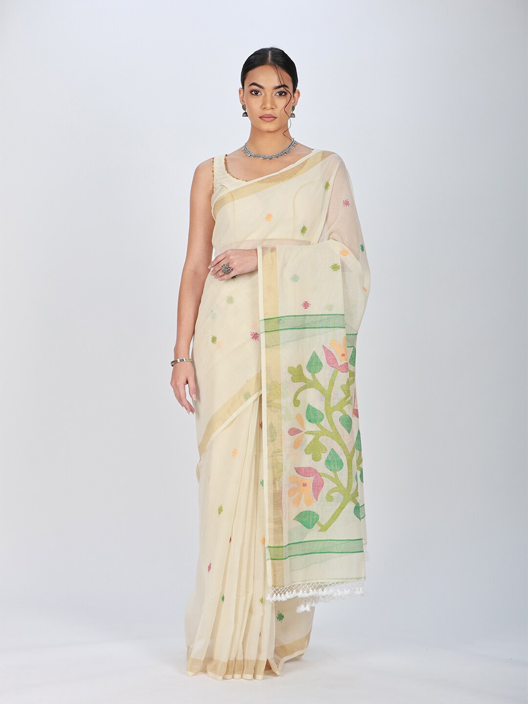 

ReshaWeaves Woven Design Zari Pure Cotton Jamdani Saree, Cream