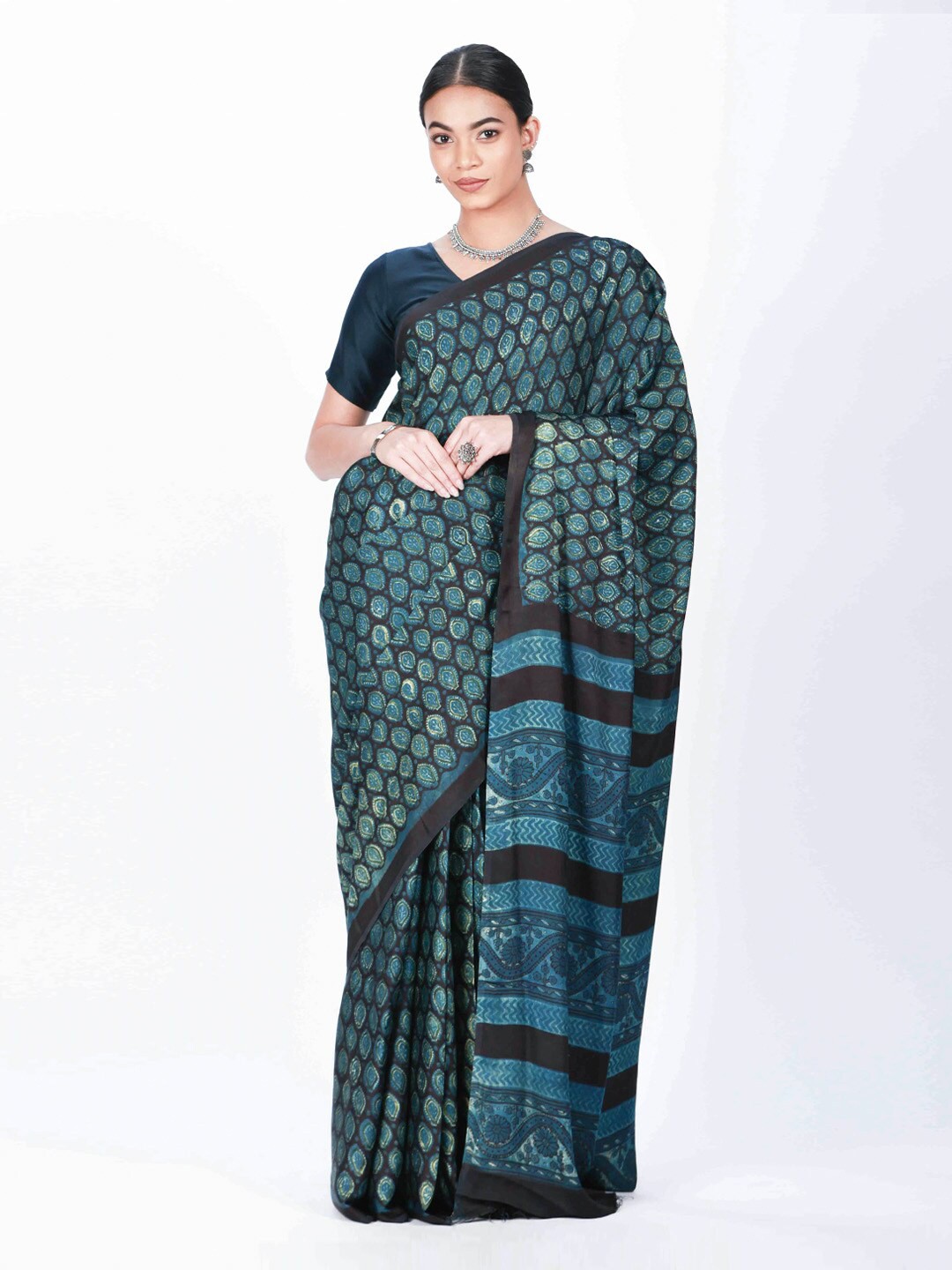 

ReshaWeaves Ethnic Motif Pure Silk Block Print Saree, Blue