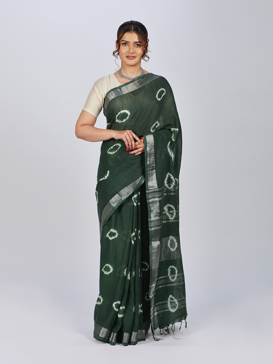 

ReshaWeaves Tie And Dye Zari Cotton Silk Saree, Green