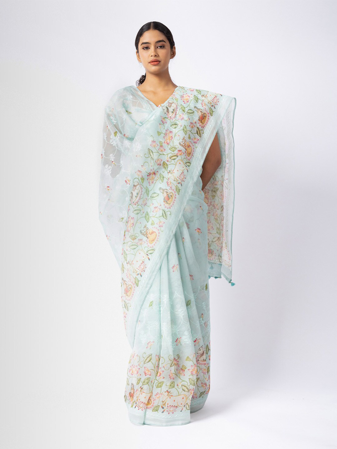 

ReshaWeaves Floral Motif Printed Embroidered Organza Saree, Blue