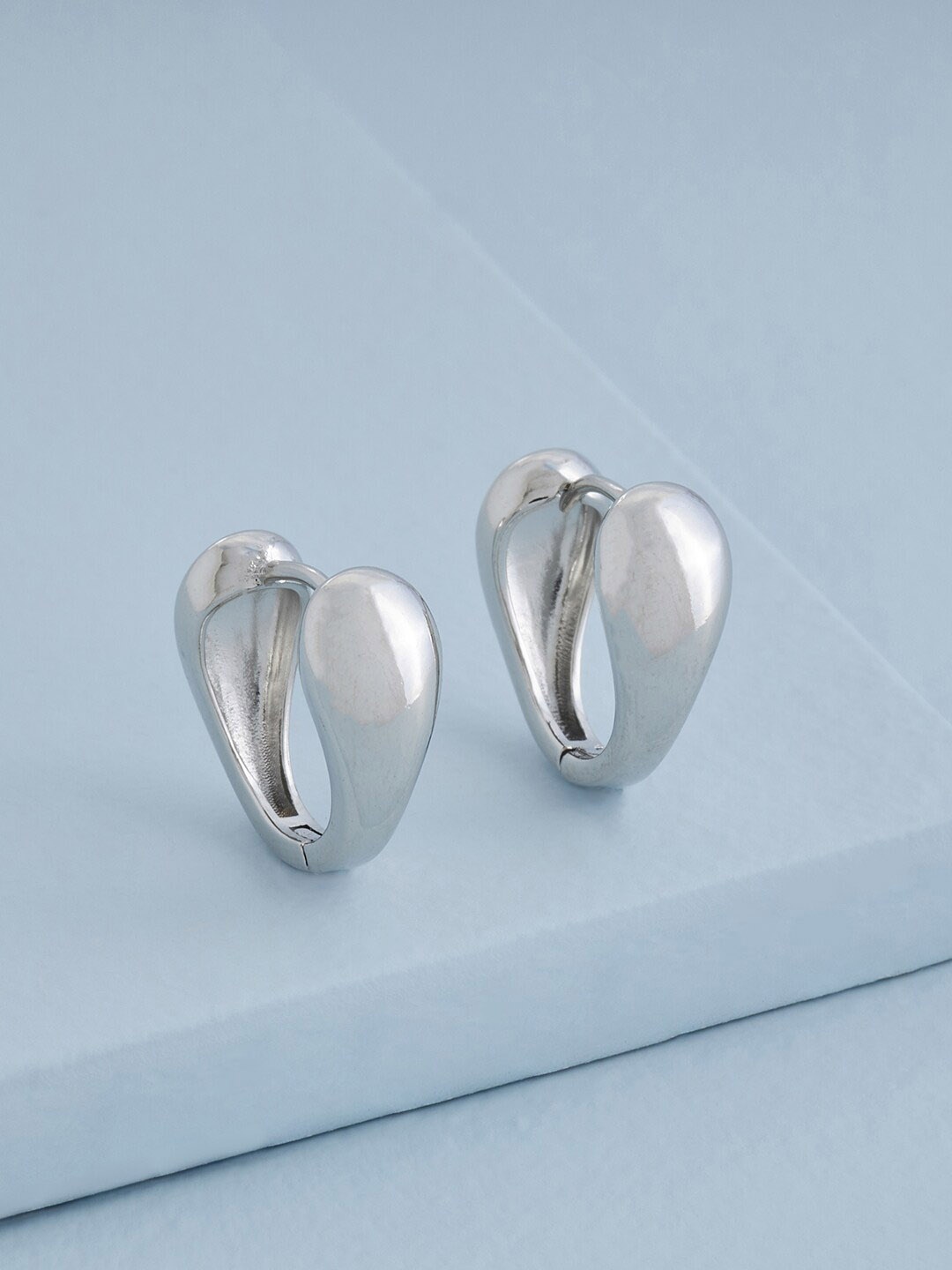 

Kushal's Fashion Jewellery Rhodium Plated Contemporary Stud Earrings, Silver