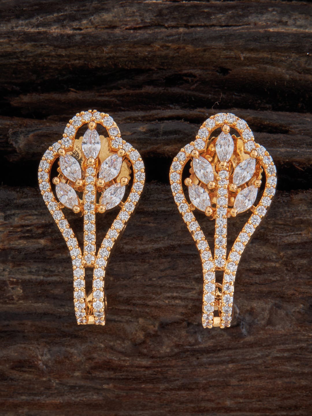 

Kushal's Fashion Jewellery Contemporary Gold Plated Studs Earrings, White