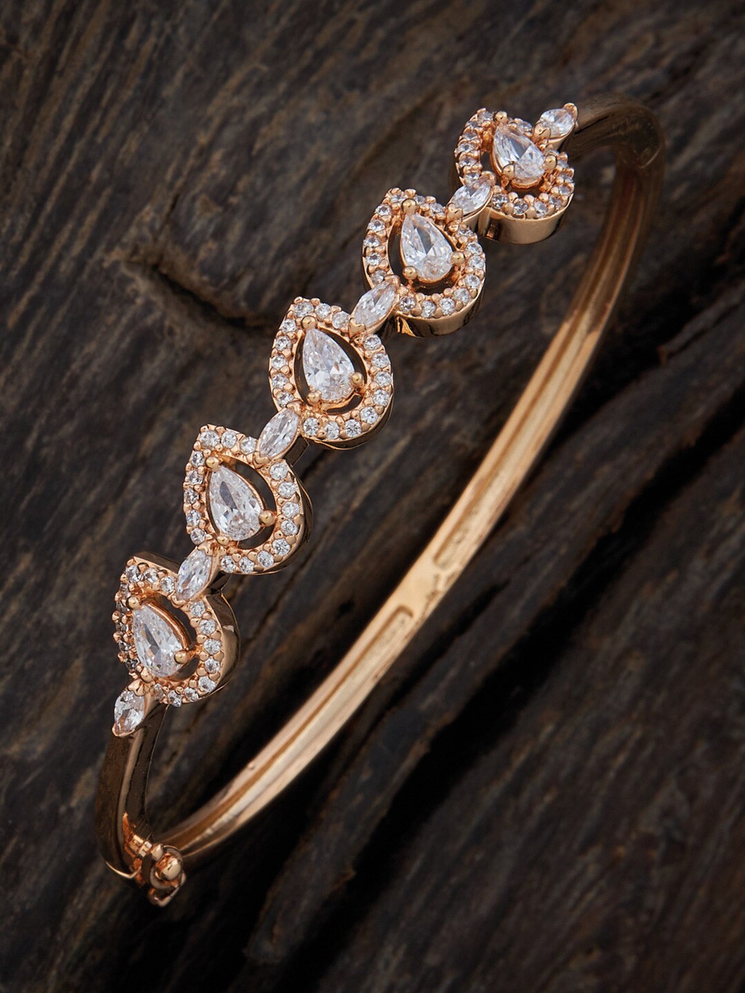 

Kushal's Fashion Jewellery Women Cubic Zirconia Gold-Plated Bangle-Style Bracelet