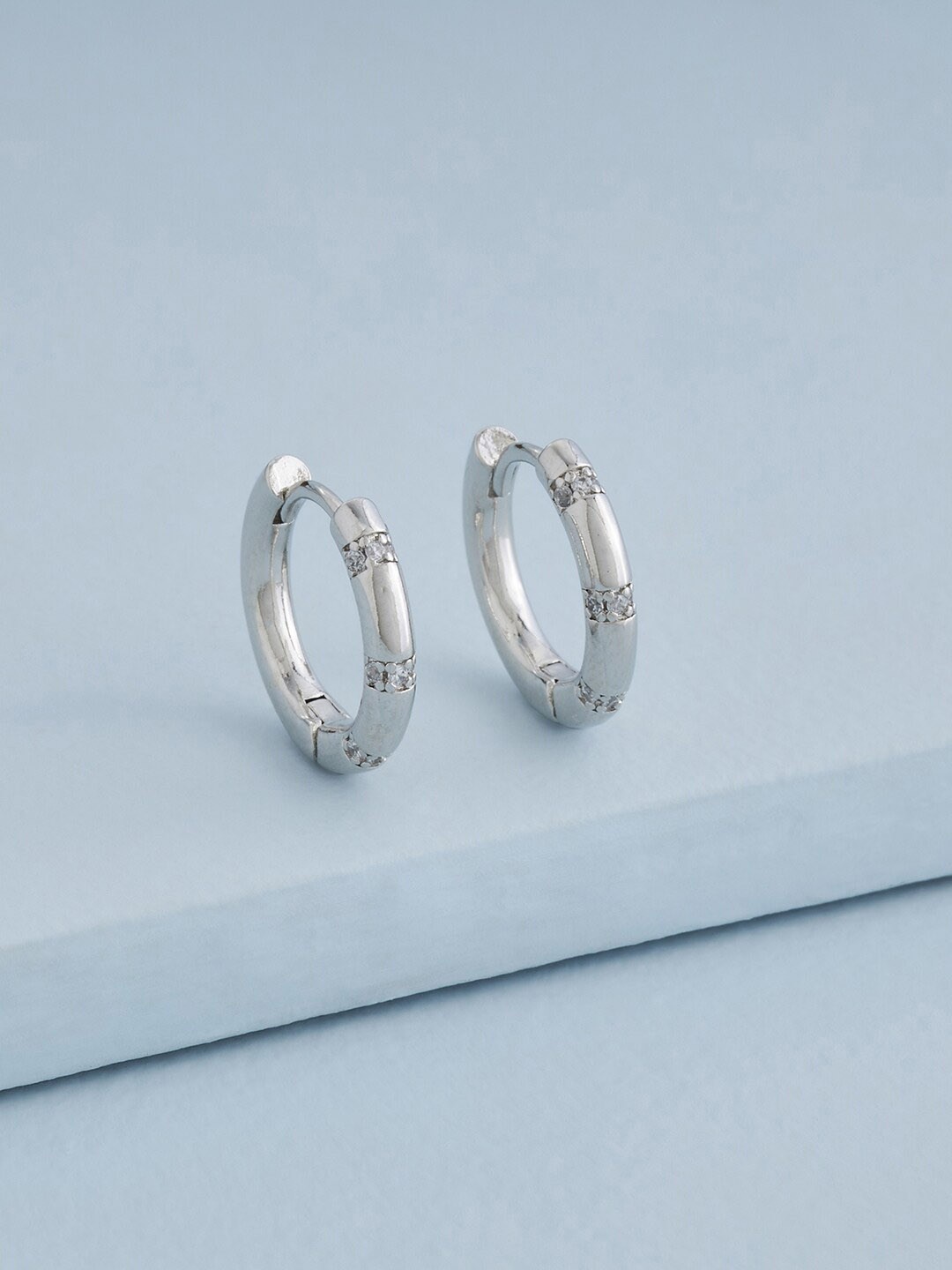 

Kushal's Fashion Jewellery Rhodium Plated Contemporary Hoop Earrings, White