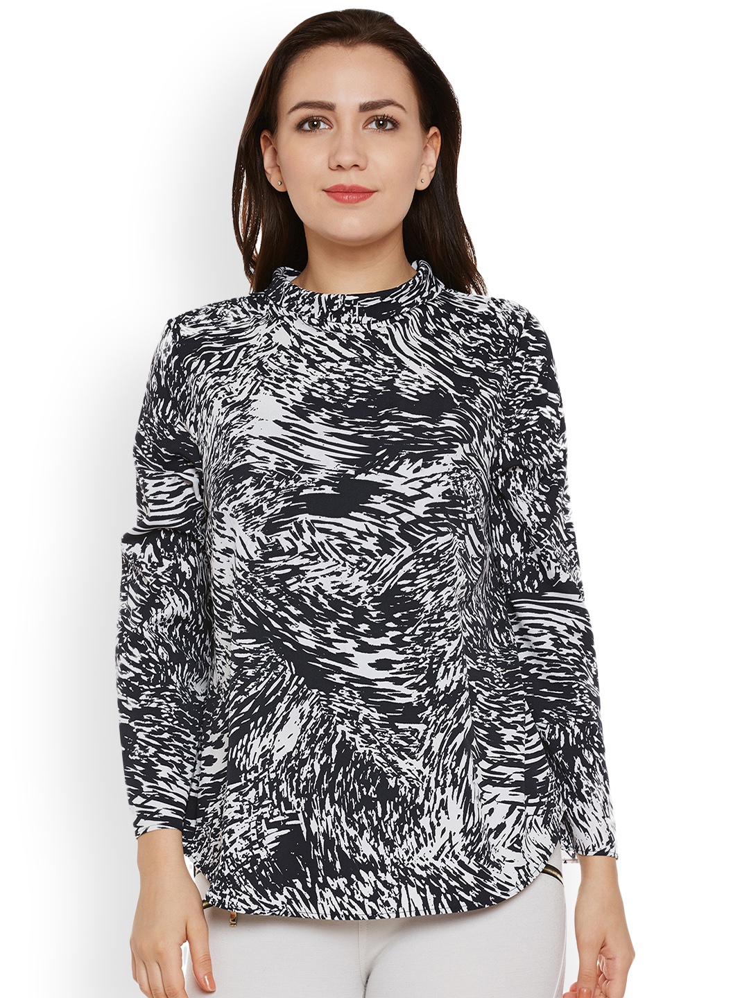 

Oxolloxo Women Black & White Printed Top