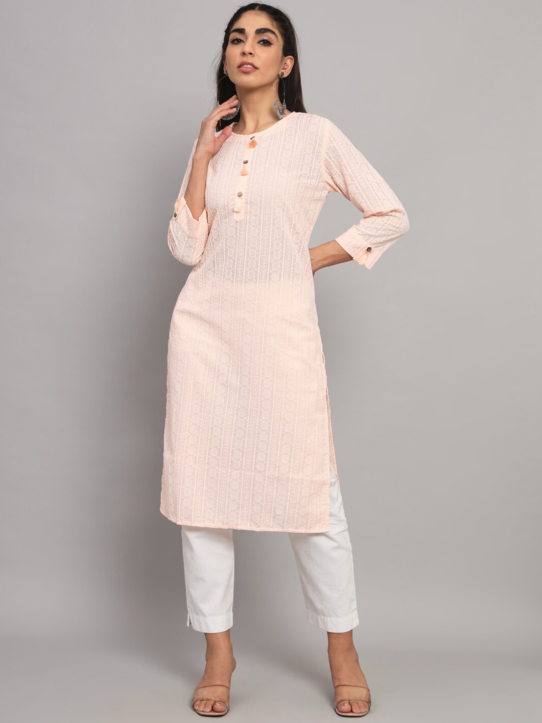 

PARAMOUNT CHIKAN Ethnic Motifs Embroidered Chikankari Cotton Straight Kurta, Peach