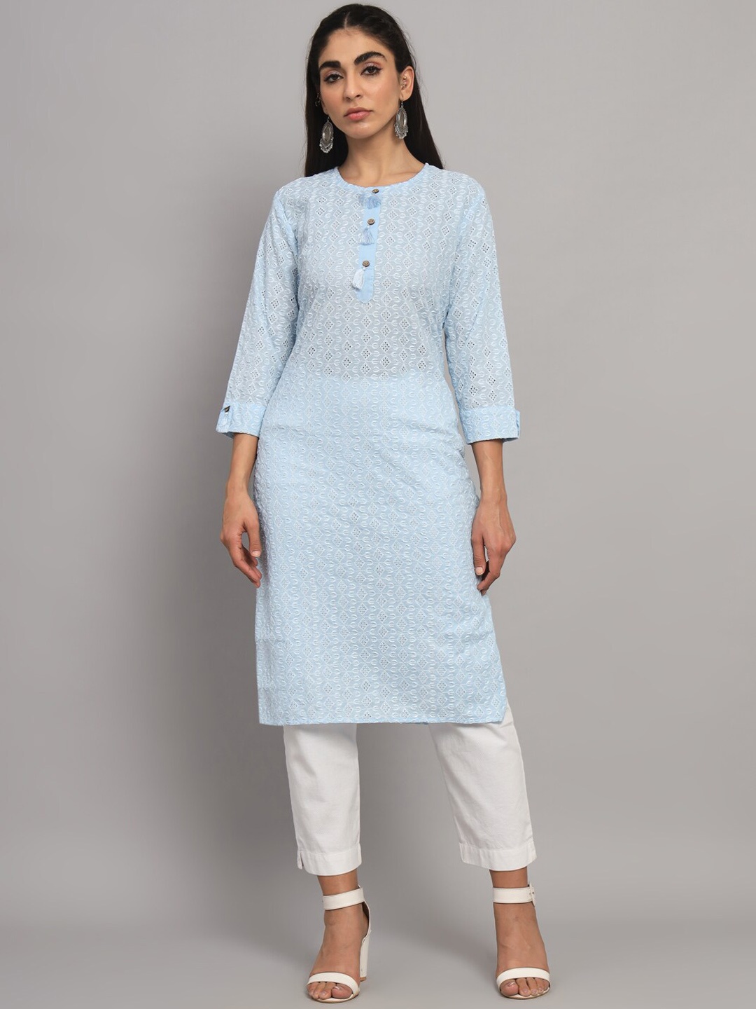 

PARAMOUNT CHIKAN Ethnic Motifs Embroidered Chikankari Cotton Kurta, Blue