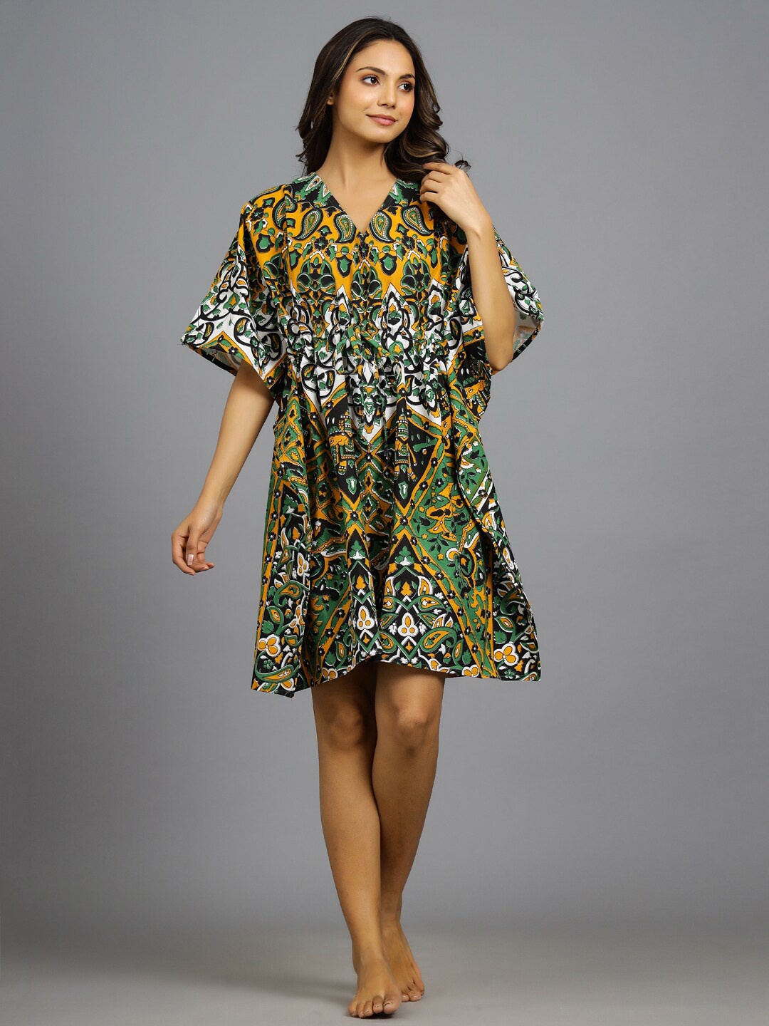 

HANDICRAFT PALACE Ethnic Motifs Printed Pure Cotton Nightdress, Green