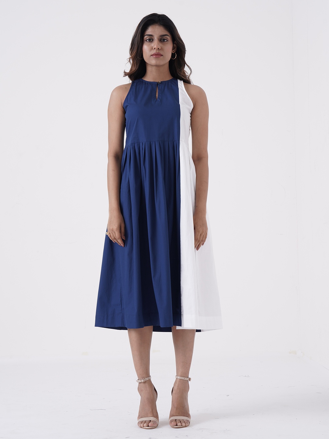 

the kaatn trail Colourblocked Keyhole Neck Fit & Flare Midi Dress, Navy blue