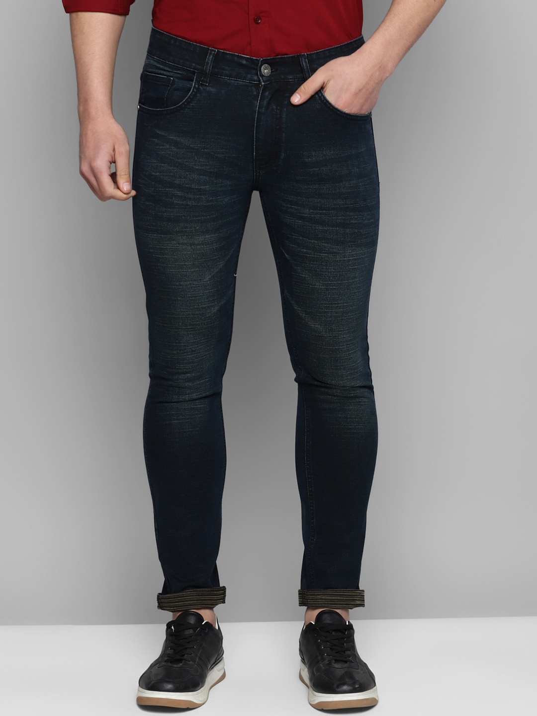

Allen Cooper Men Slim Fit Light Fade Stretchable Jeans, Navy blue