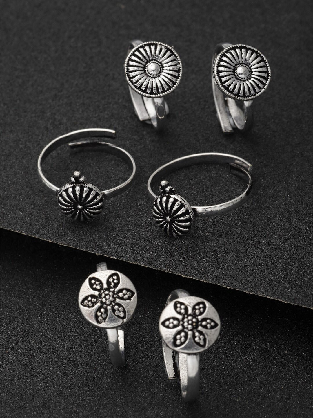 

PANASH Set of 3 Pair Oxidised Silver Toned Adjustable Toe Rings