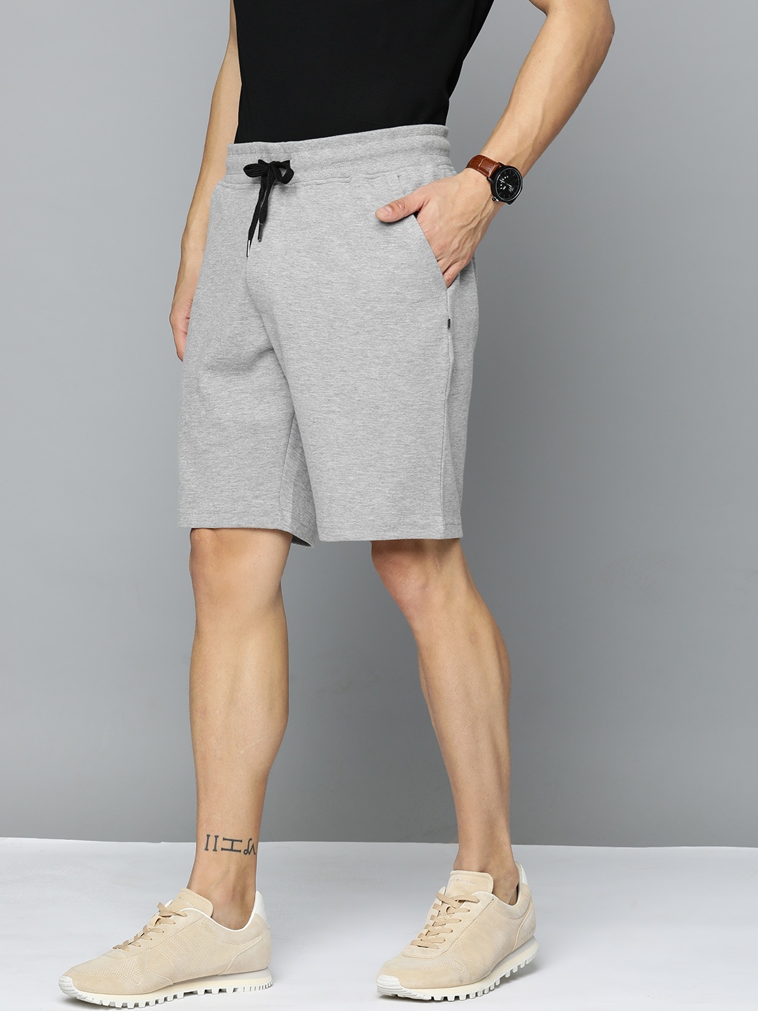 

Indian Terrain Men Slim Fit Knitted Shorts, Grey melange