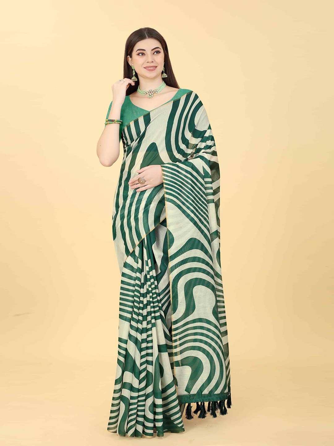

Silk Land Abstract Printed Chanderi Saree, Green