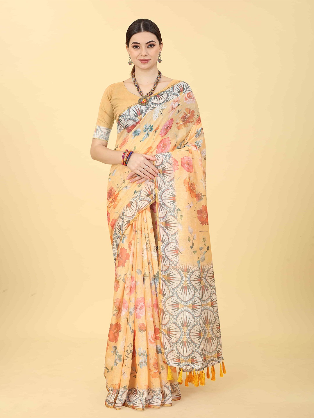 

Silk Land Floral Chanderi Cotton Digital Print Saree, Peach