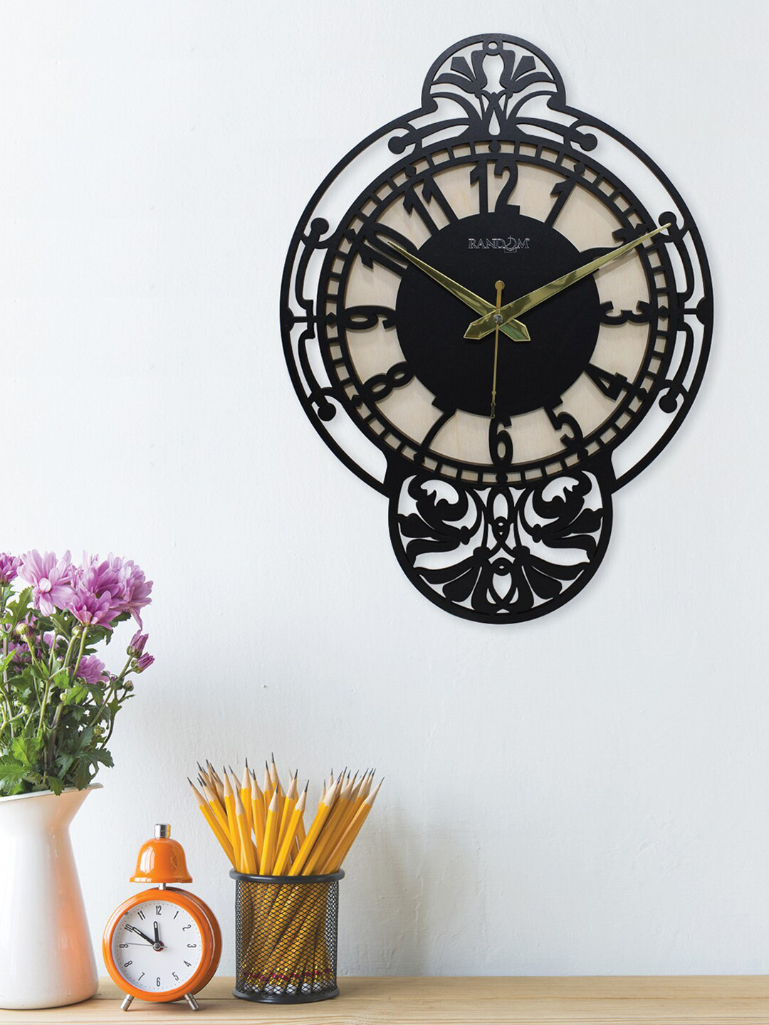 

RANDOM Black & Cream Textured Analogue Contemporary Wall Clock