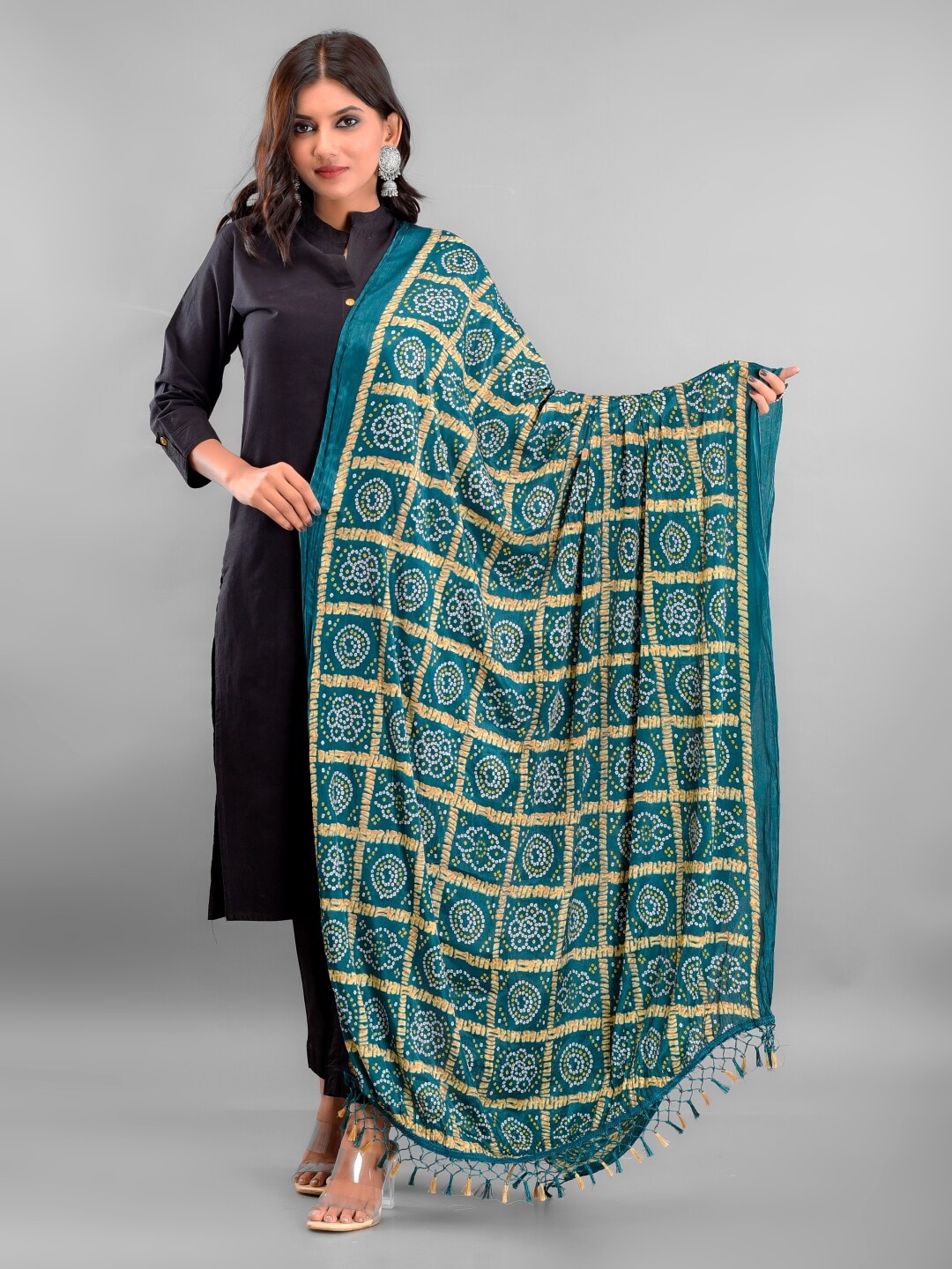 

Apratim Bandhani Printed Silk Garchola Dupatta, Teal