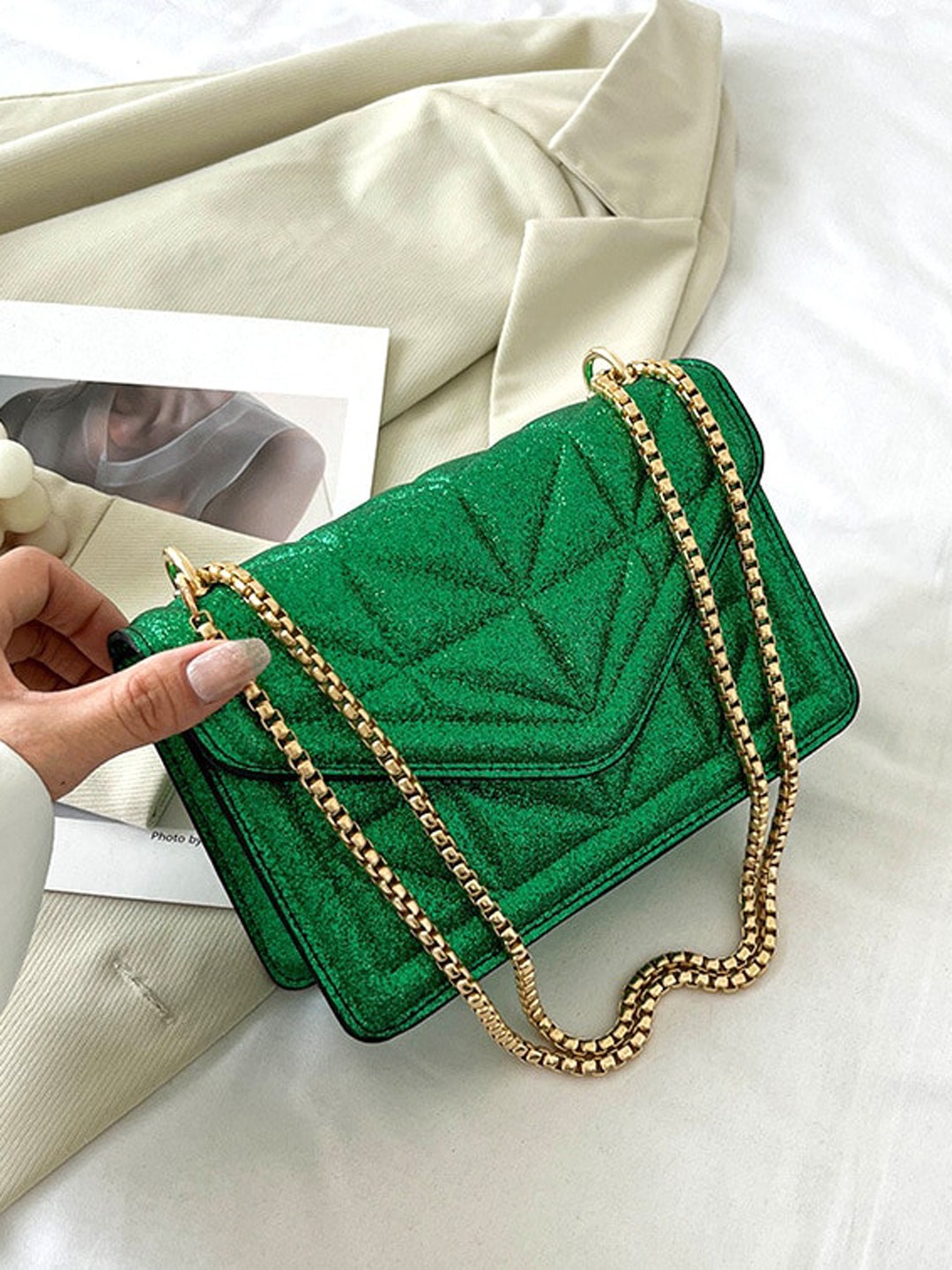 

Diva Dale Textured Structured Sling Bag With Quilted, Green