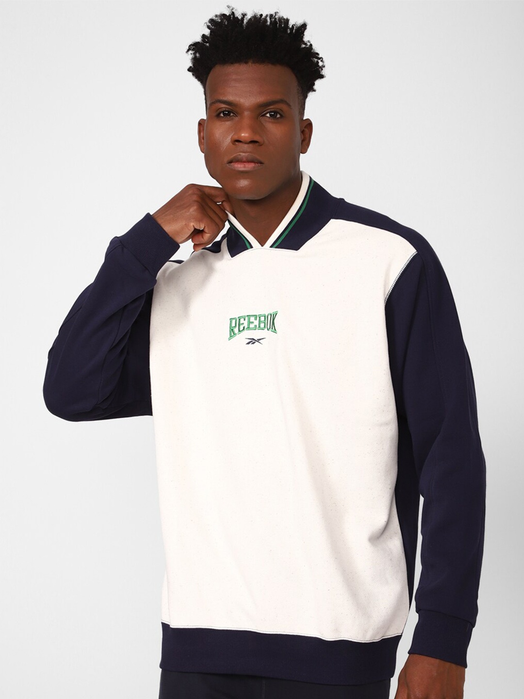 

Reebok Men Cl Var Ft Crew Sweatshirt, Cream