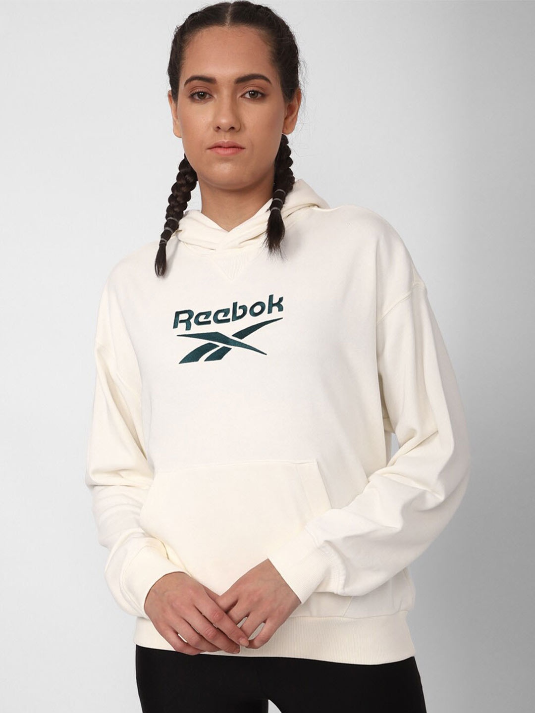 

Reebok Women Classics F Big Logo FT Pure Cotton Sweatshirt, White