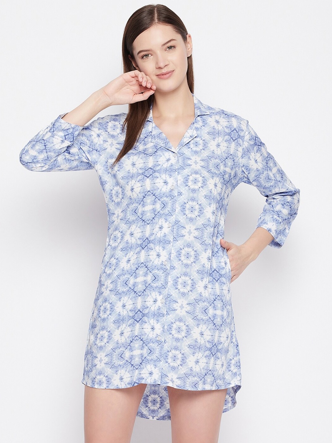 

Hypernation Ethnic Motifs Printed Nightdress, Blue