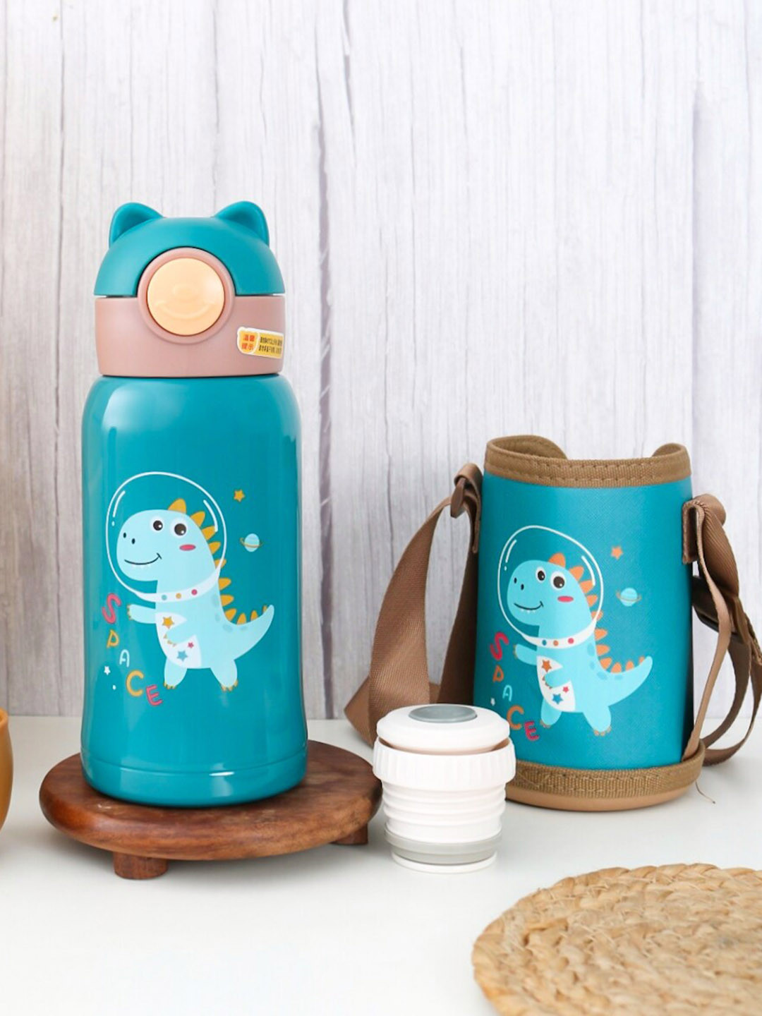 

Yellow Bee Boys Blue Dino In Space Printed Stainless Steel Flask 500ml
