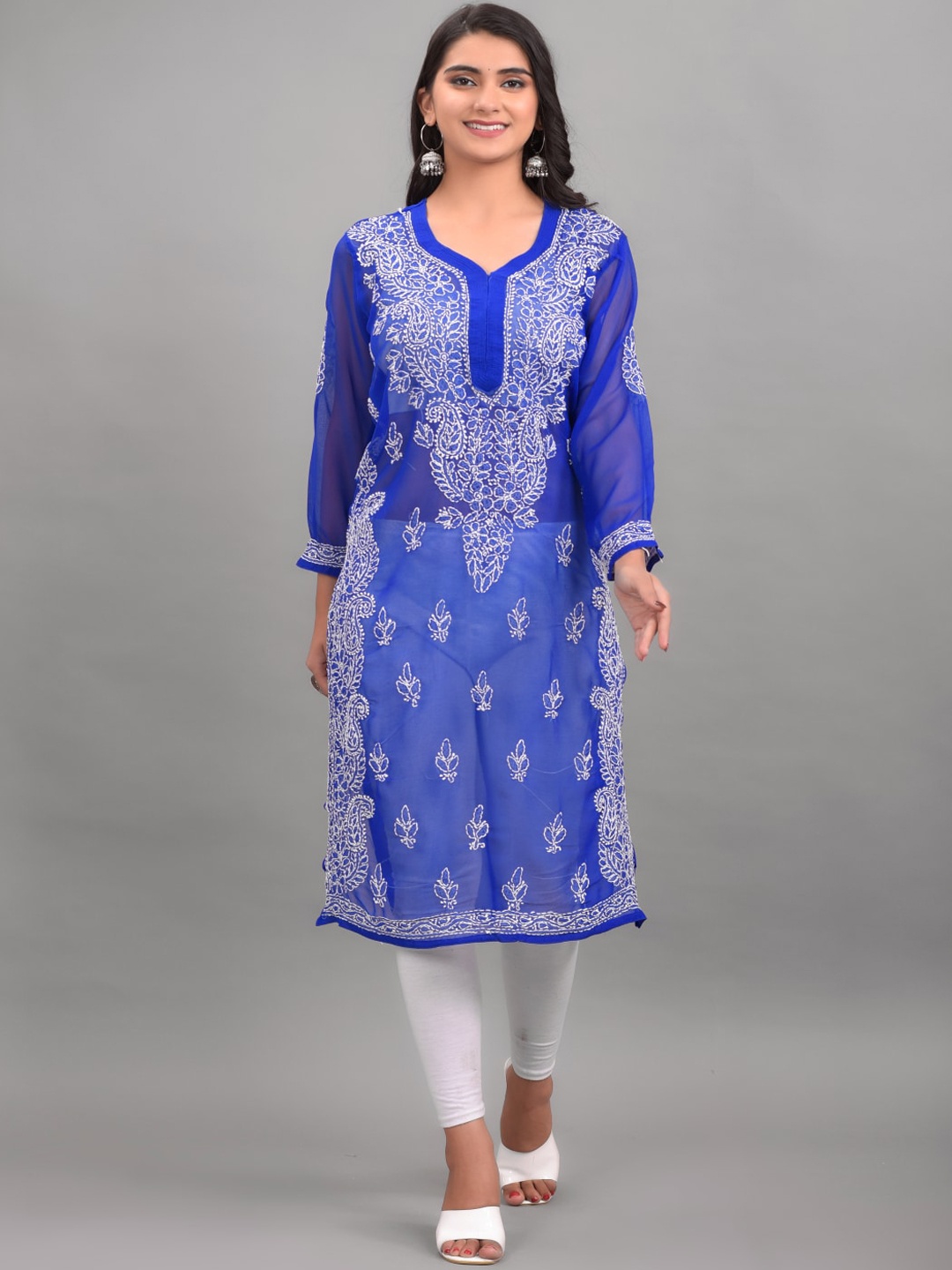 Apratim Ethnic Motifs Embroidered Chikankari Georgette Kurta, Blue