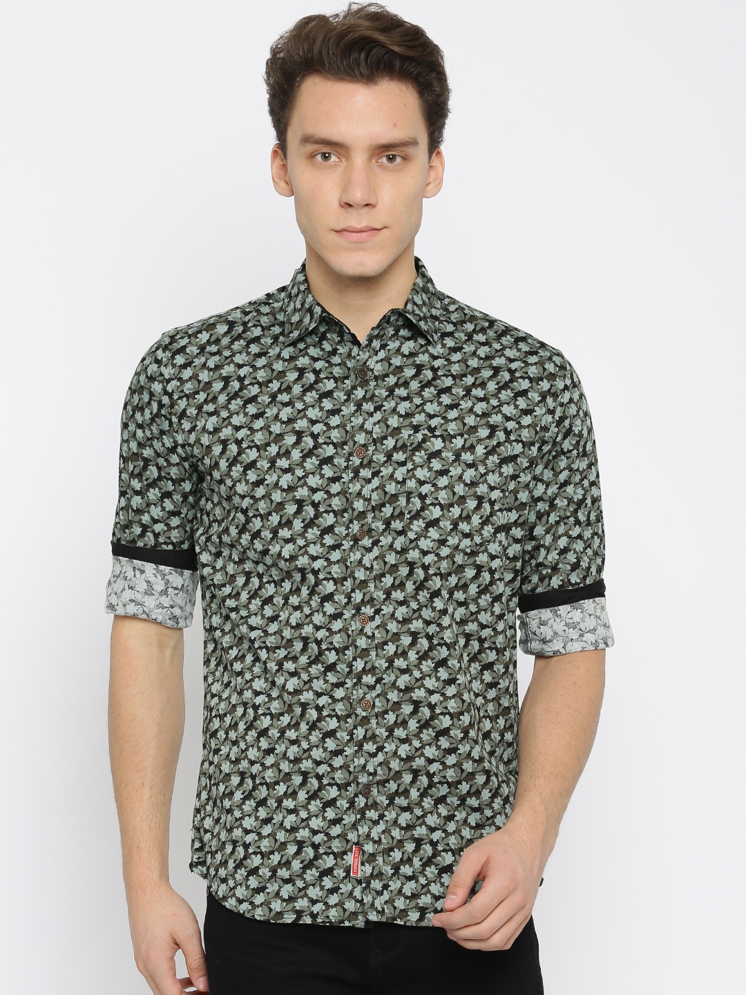 

Nature Casuals Men Green & Black Regular Fit Printed Casual Shirt