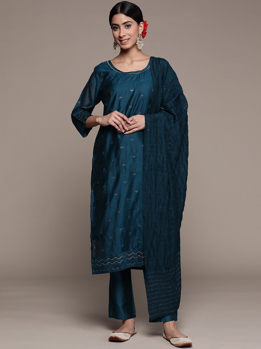 

Ishin Floral Embroidered Sequinned Straight Kurta with Trousers & Dupatta, Teal