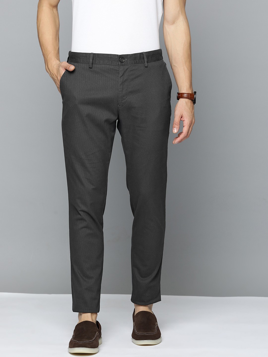 

Indian Terrain Men Brooklyn Slim Fit Trousers, Charcoal