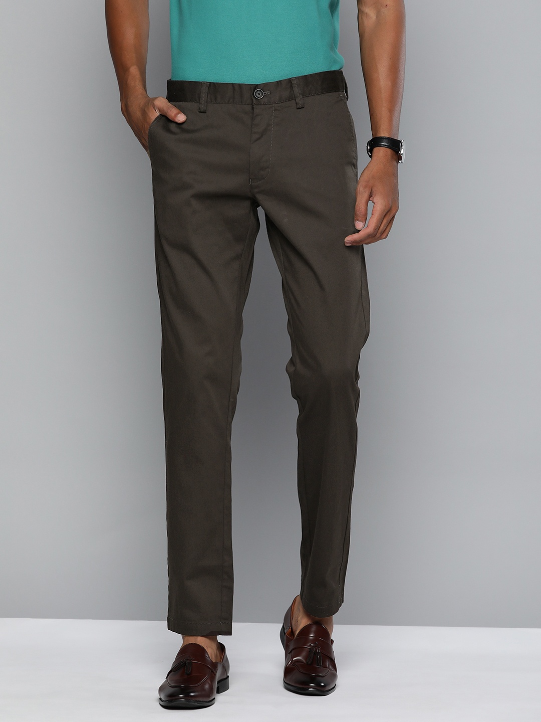 

Indian Terrain Men Brooklyn Slim Fit Trousers, Coffee brown