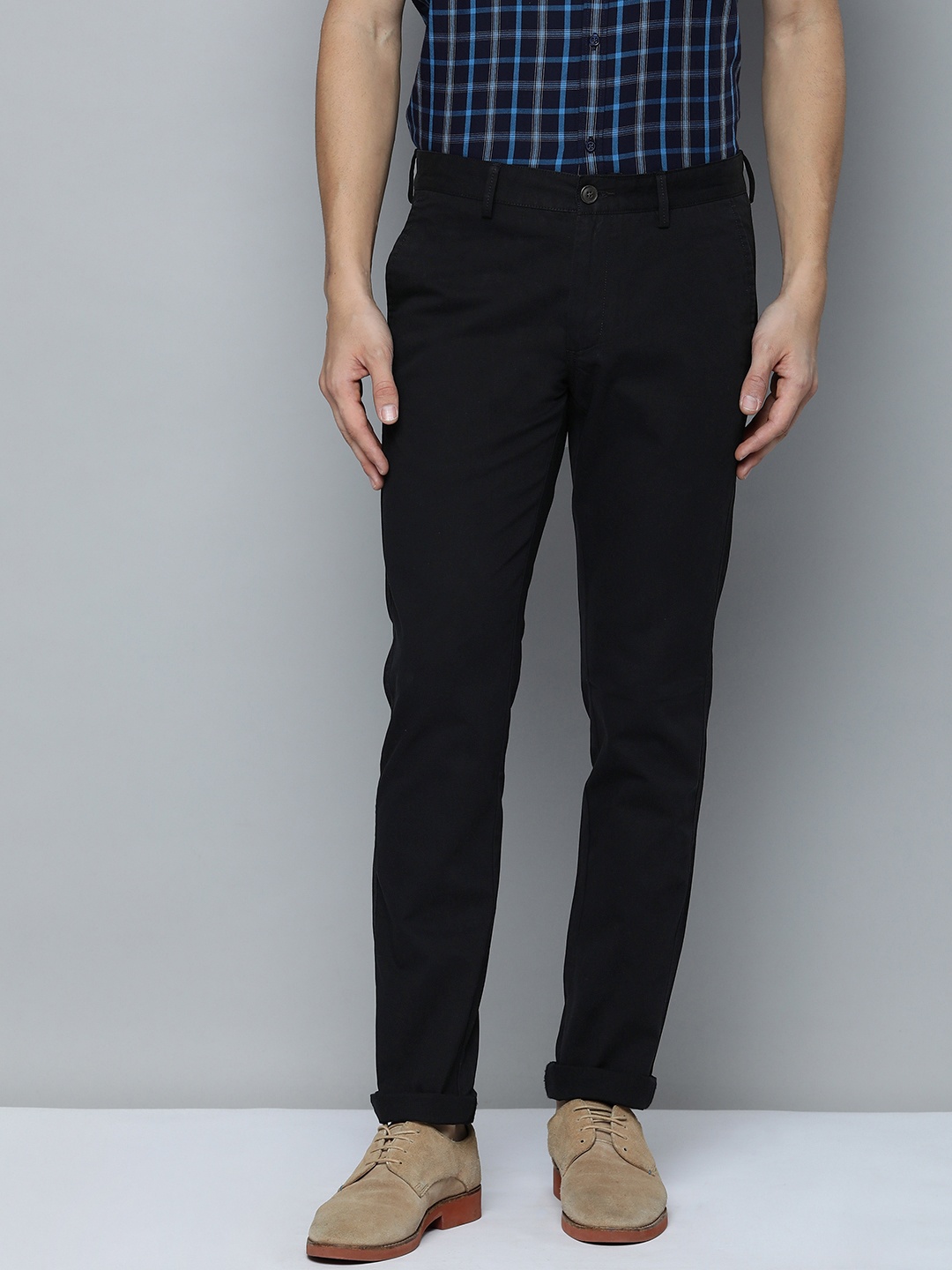 

Indian Terrain Men Black Brooklyn Slim Fit Trousers