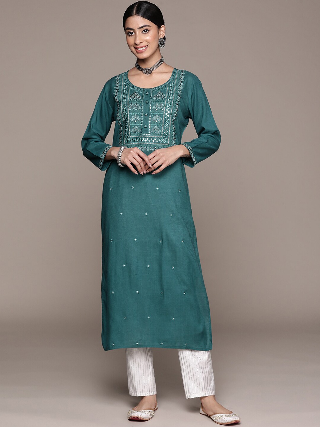 

Ishin Women Teal Embroidered Flared Sleeves Thread Work Straight Kurta