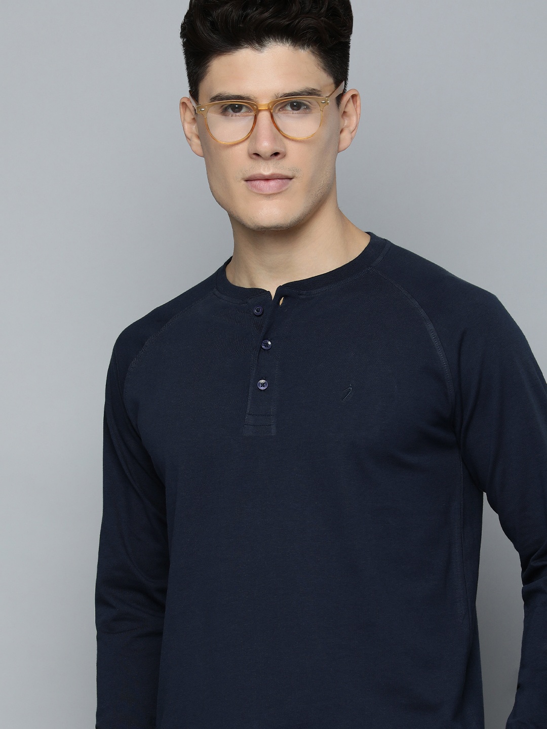 

Indian Terrain Henley Neck Pure Cotton T-shirt, Navy blue