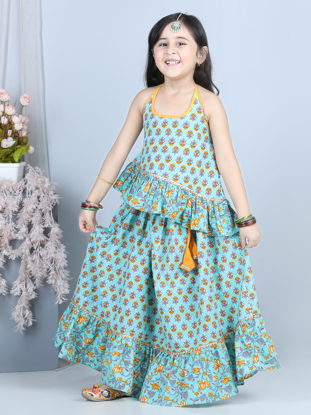 

Kinder Kids Girls Printed Ready to Wear Lehenga & Choli, Green