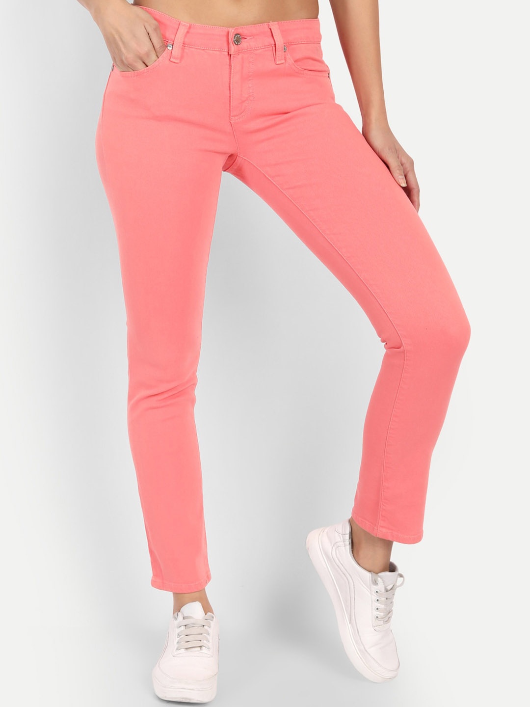 

BROADSTAR Women Peach-Coloured Skinny Fit Slash Knee Stretchable Jeans