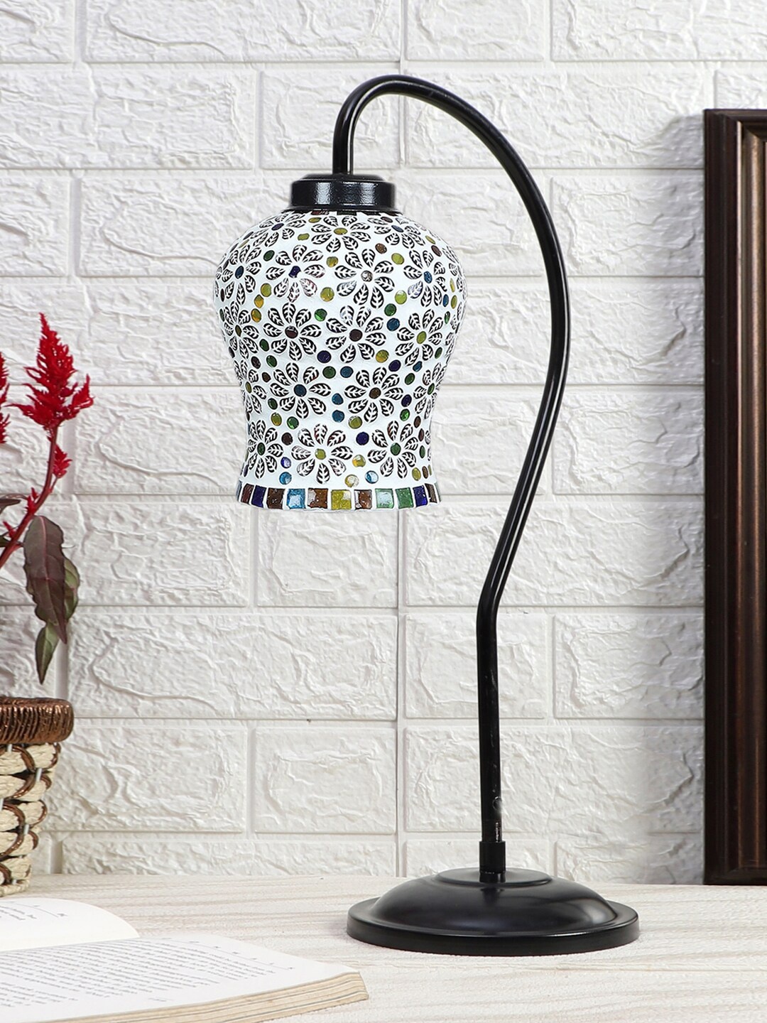 

Devansh Black & White Printed Curvy Table Lamp With Mosaic Glass Shade
