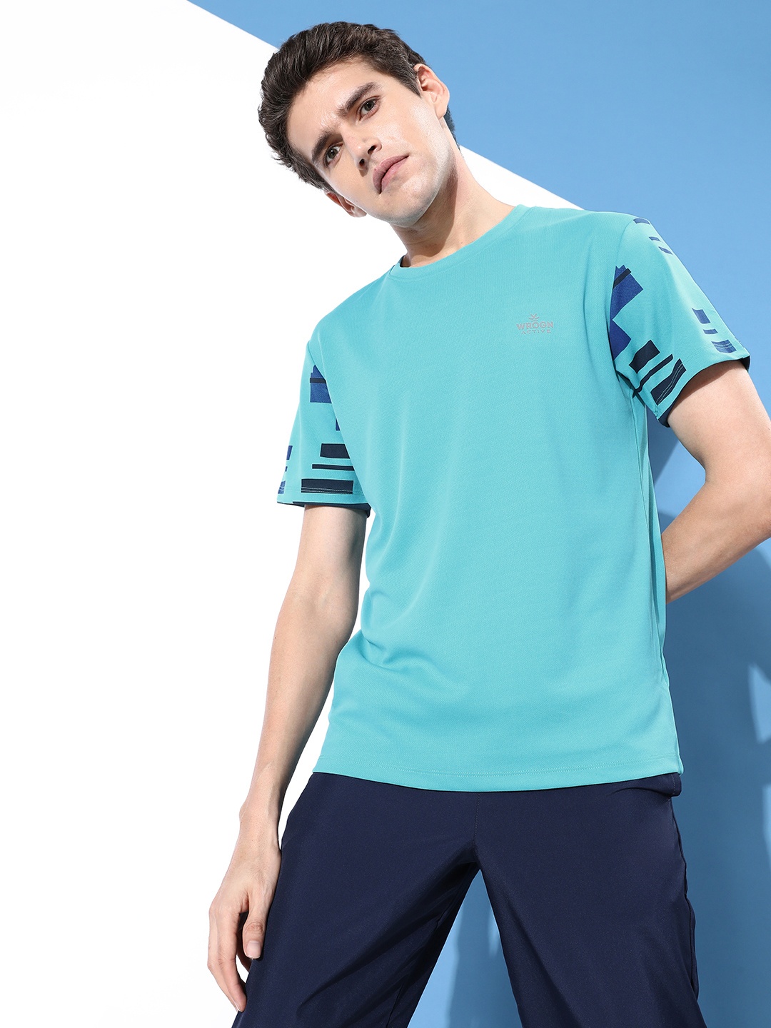 

WROGN ACTIVE Men Slim Fit Dry Pro T-shirt, Blue