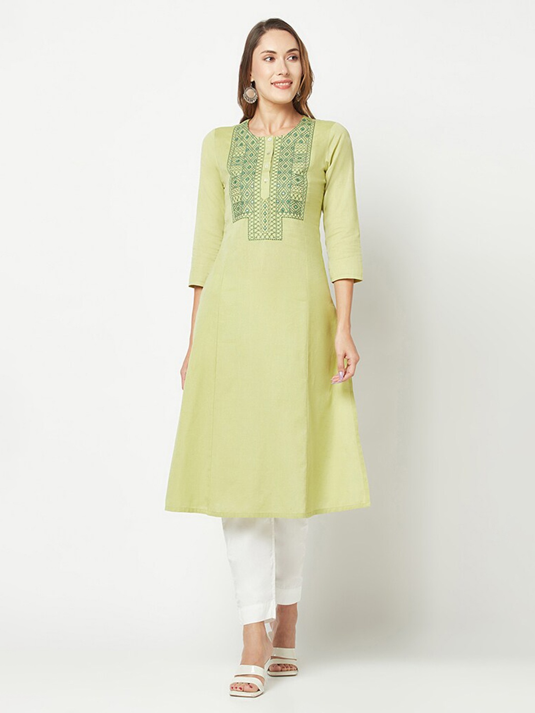 

BARARA ETHNIC Ethnic Motifs Embroidered Mirror Work Pure Cotton Kurta, Green