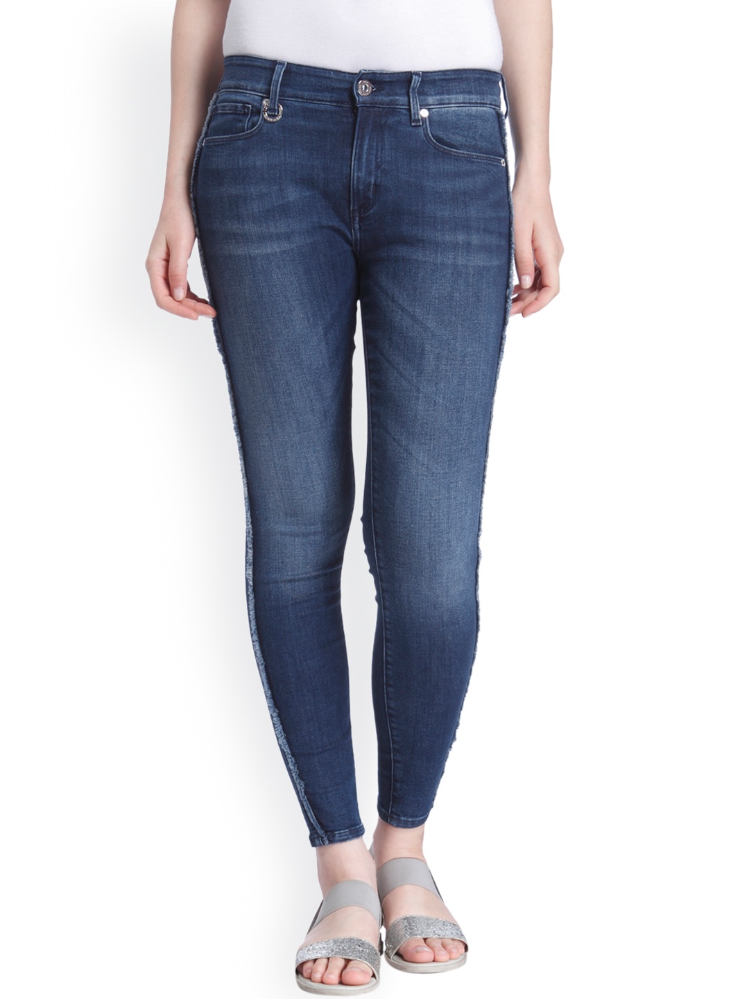 

ONLY Women Blue Skinny Fit Mid-Rise Clean Look Stretchable Jeans