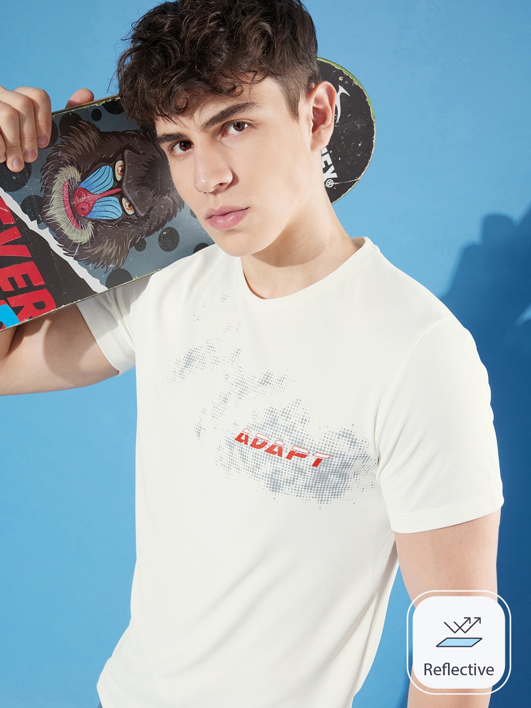 

WROGN ACTIVE Foam White Digi Print Slim Fit Dry-Pro T-shirt