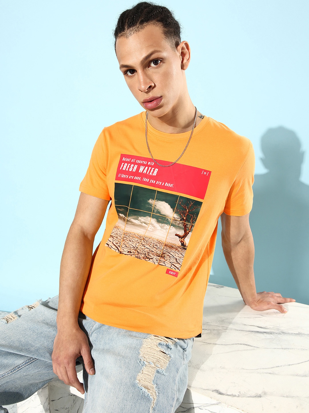 

WROGN Bright Yellow Graphic Printed Summer Snapshots Pure Cotton Slim Fit T-shirt