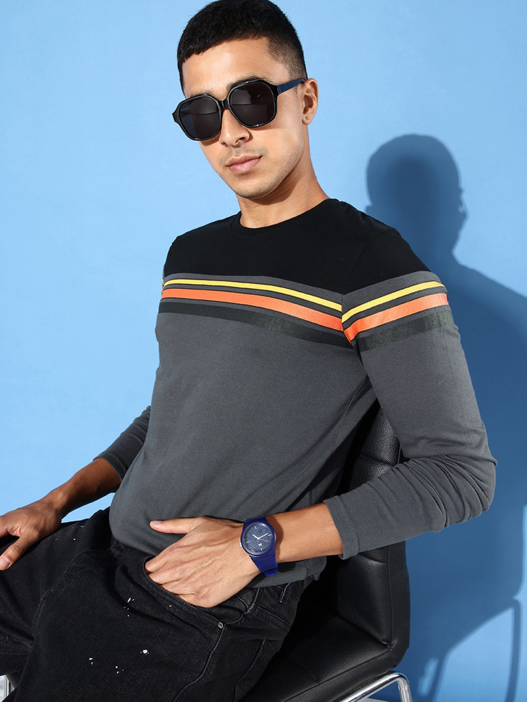 

WROGN Colourblocked Pure Cotton Slim Fit T-shirt, Grey