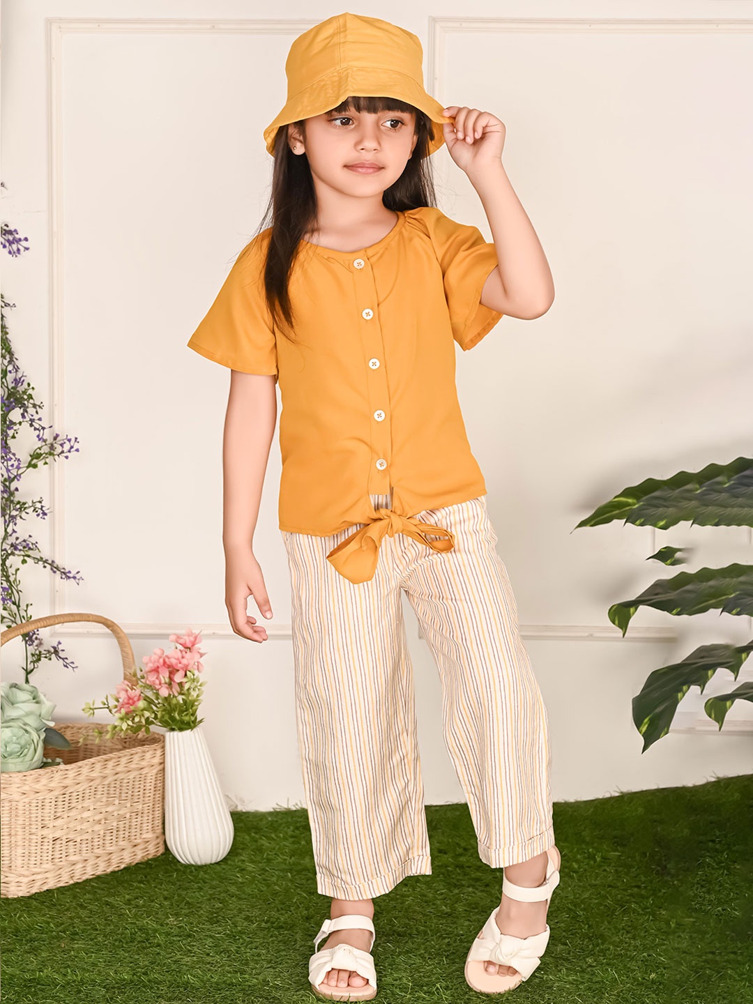 

LilPicks Girls Shirt with Palazzos, Yellow