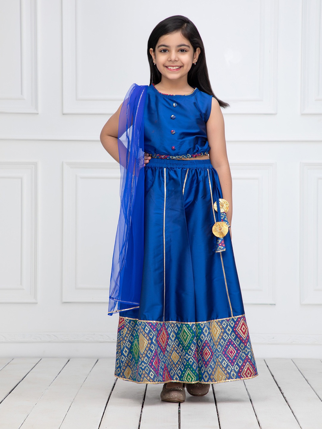 

NEUDIS Girls Blue & Pink Ready to Wear Lehenga & Blouse With Dupatta