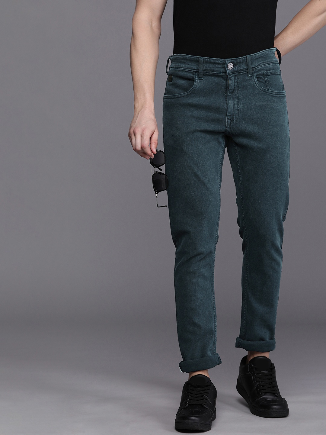 

WROGN Men Mid-Rise Slim Fit Stretchable Jeans, Teal
