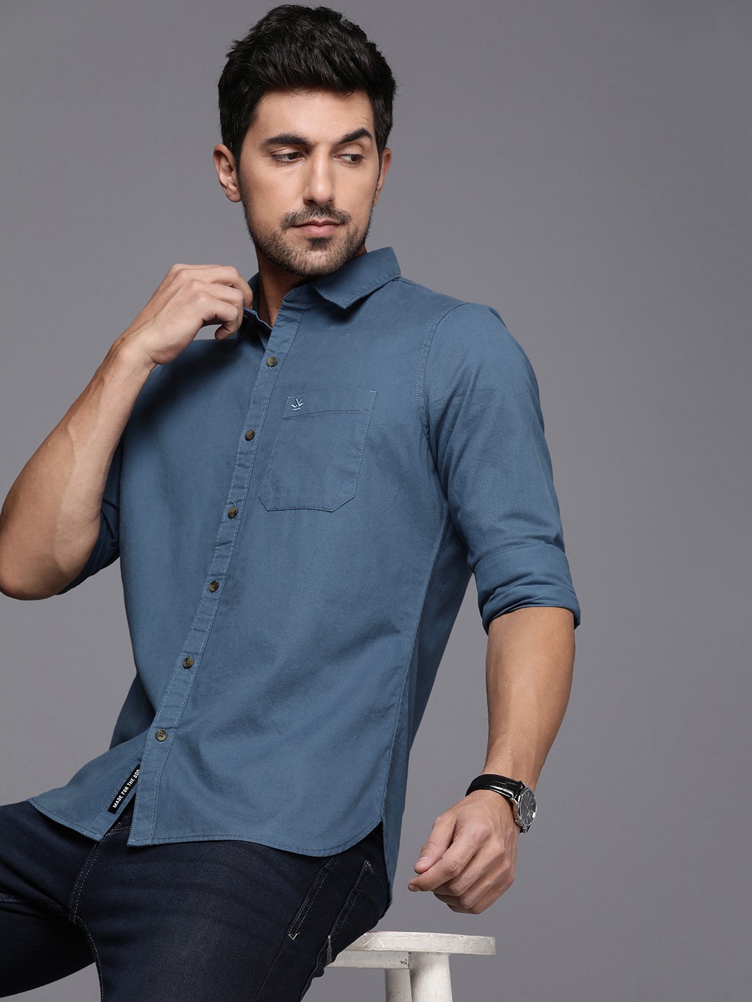 

WROGN Men Slim Fit Solid Opaque Pure Cotton Casual Shirt With Chest Pocket, Blue